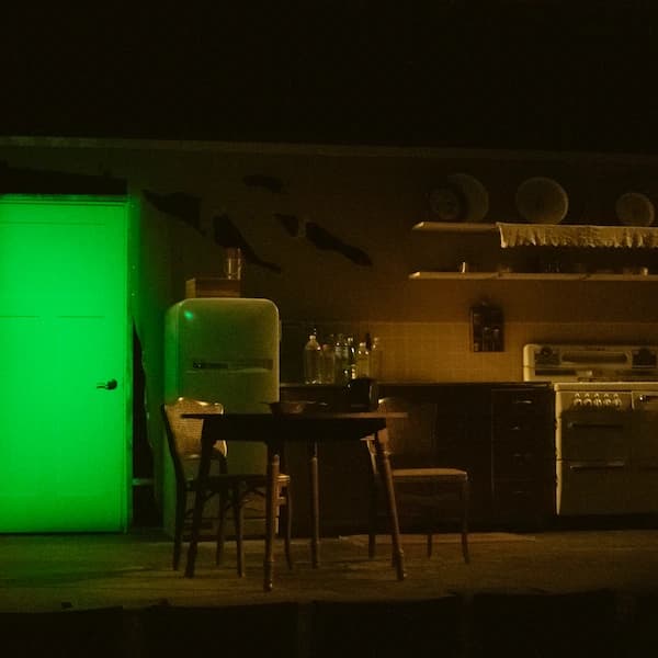 Honey Brown Eyes Production Photo 18