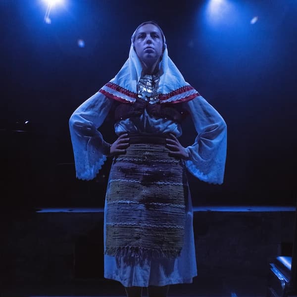 Honey Brown Eyes Production Photo 9